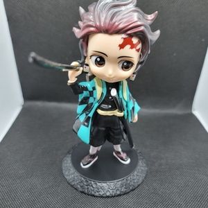 Tanjiro Collectable Demon Slayer Anime Figurine, 5.5 inches